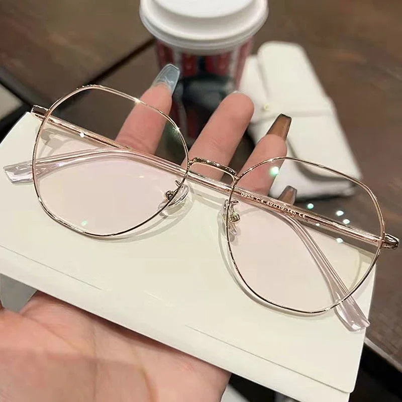 Luxury Myopia Glasses Classic Vintage Anti-blue Light Eyeglasses Women Men